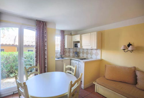 Apartment 1 bedroom Roquebrune-sur-argens