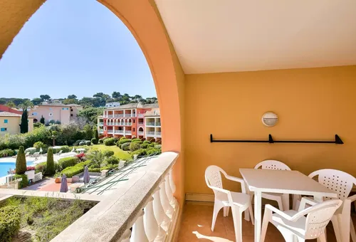 Apartment 1 bedroom Roquebrune-sur-argens