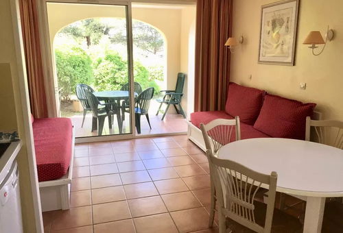 Apartment 1 bedroom Mallemort