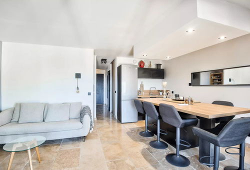 Apartment 1 bedroom Mallemort