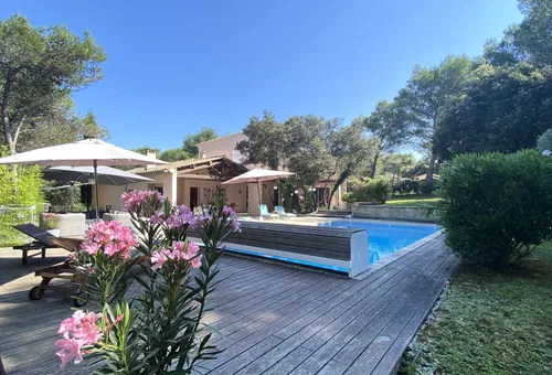 Villa 5 bedroom Mallemort