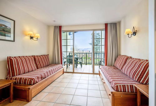Apartment 1 bedroom Uhart-cize