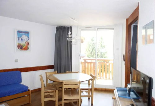Apartment 2 bedroom Huez