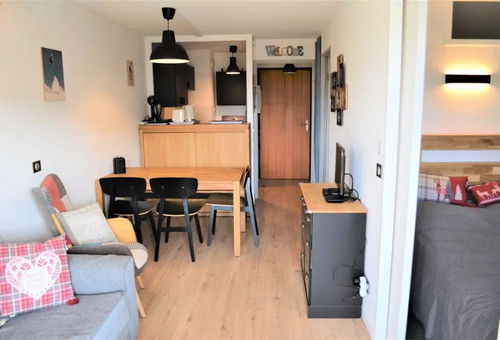 Apartment 2 bedroom Huez