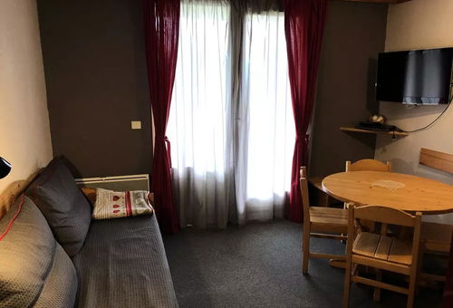 Apartment 1 bedroom Huez