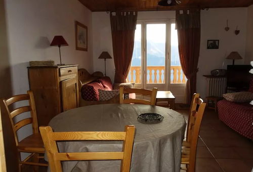 Apartment 1 bedroom Huez