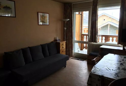 Apartment 2 bedroom Huez