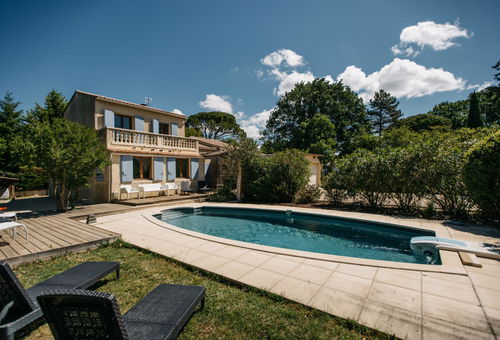 Villa 4 bedroom L'isle-sur-la-sorgue