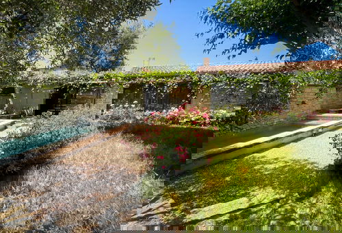 Villa 1 bedroom Lagnes