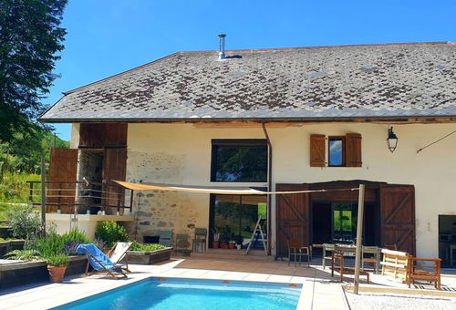 Villa 5 bedroom La Biolle