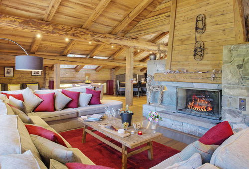 Authentic Lodge Spa - PREMIUM RANGE - High-end 5-star chalet with spa...