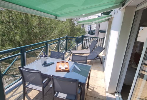 SUPER RENOVIERTE WOHNUNG TYP T3 + MEZZANINE MIT TERRASSE IM OBERGESCHOSS …