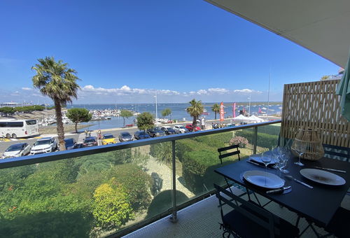 Apartment in the port of Arcachon T3 sea view pkg wifi
