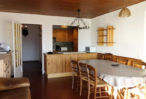 Apartment 3 bedroom Huez