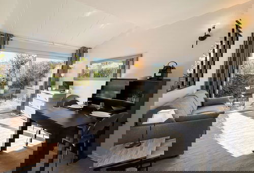 Appartement en résidence avec piscine, cour privée