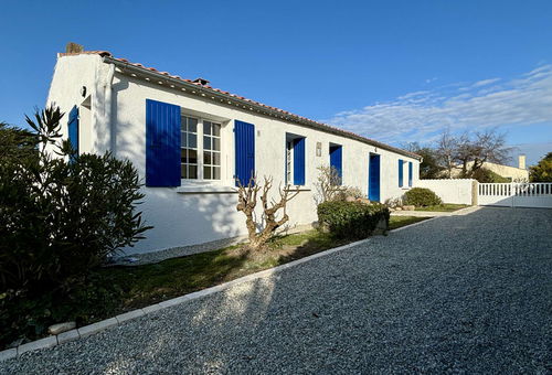 Saint Georges d'Oléron (17) - Centre bourg
Maison 3 pièces - 95 m² environ -...