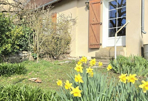 Enjoy a family stay in the countryside in this renovated farmhouse....