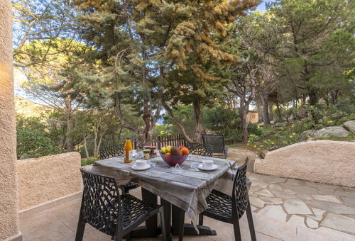Villa 2 bedroom Bonifacio