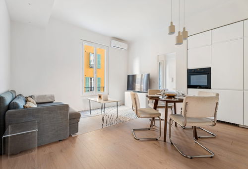 Apartment 2 bedroom Nice