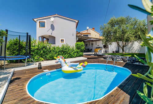 Villa 3 bedroom Loborika