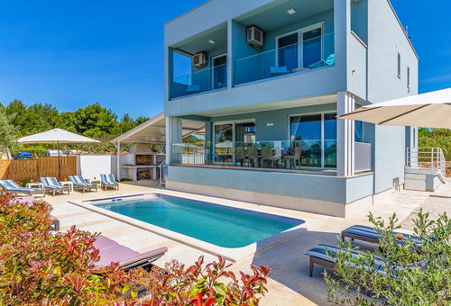 Villa 4 bedroom Fažana