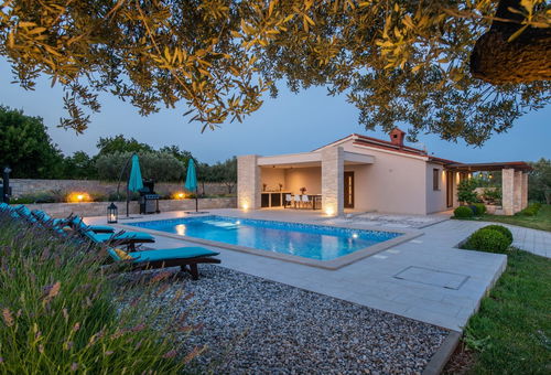 Maison 2 chambres Mali Vareški