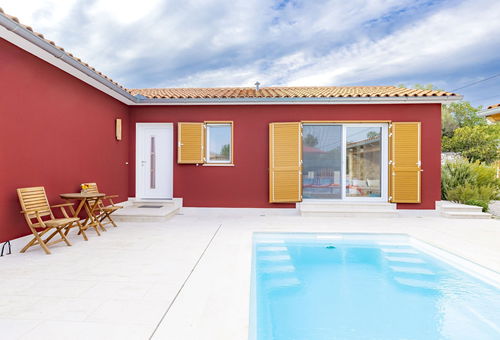 Villa 3 bedroom Trget
