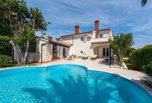 Villa 3 bedroom Premantura