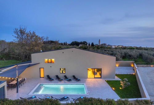 Villa 4 bedroom Vodnjan