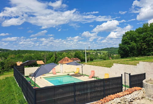 Gîte pour 5 personnes avec piscine partagée à moins de 40 minutes de...