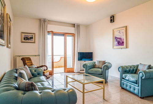 Apartment 3 bedroom Silvi