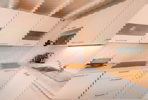 Carnac, Grande Plage and supermarket closeby, nice 3-room duplex apartment