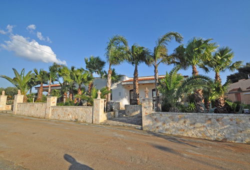 Haus 2 Zimmer Torre Suda