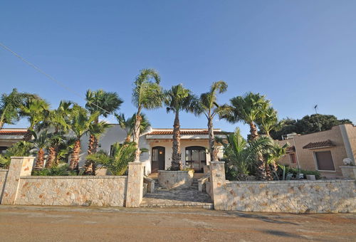 Villa 2 bedroom Torre Suda