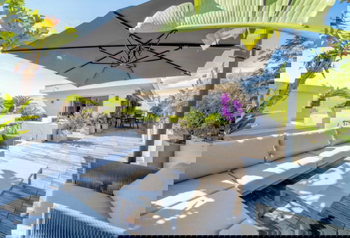 -CLR-  Stunning suite with terrace 