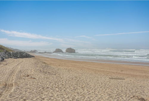 Charming studio close to Milady beach