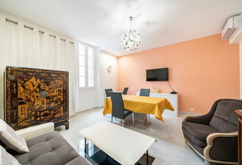 One bedroom close to the Palais des Festivals