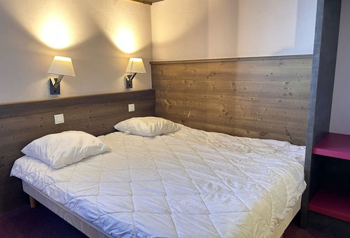 Risoul 1850 (05) - Upper resort area - DENEB Residence Apartment 5...