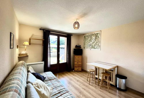 Apartment 1 bedroom Demi-quartier