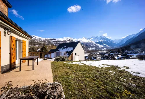 Villa 4 bedroom Génos