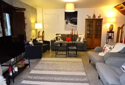 Villa 4 bedroom Guchen