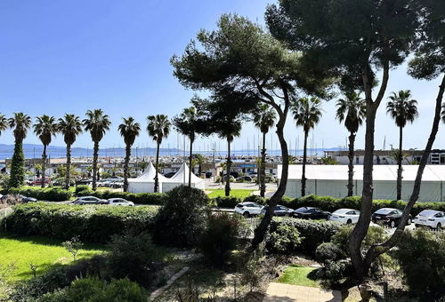 Apartment 1 bedroom Hyères