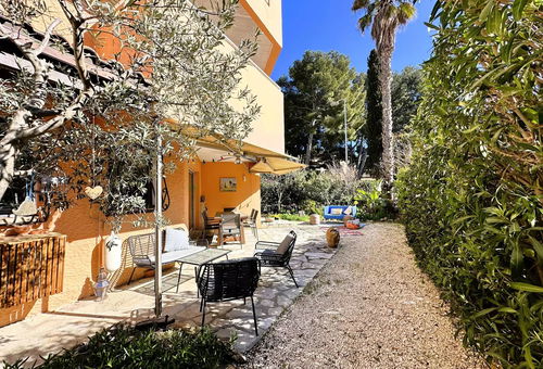 Apartment 2 bedroom Hyères