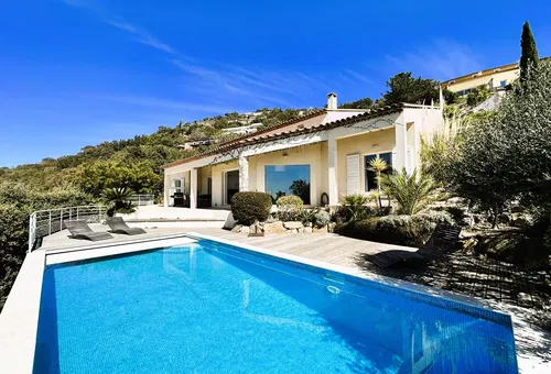 Villa 4 bedroom La Londe-les-maures