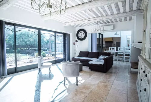 Villa 1 bedroom Lagnes