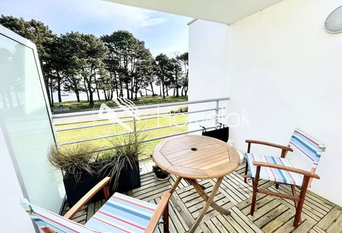 Apartment 1 bedroom Larmor-plage