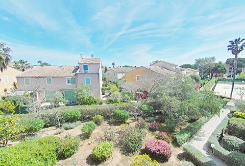 La Londe les Maures (83)-La Baie des Iles-Résidence Le Majectic
Appartement...