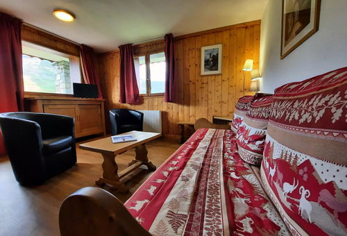 Apartment 3 bedroom Les Belleville