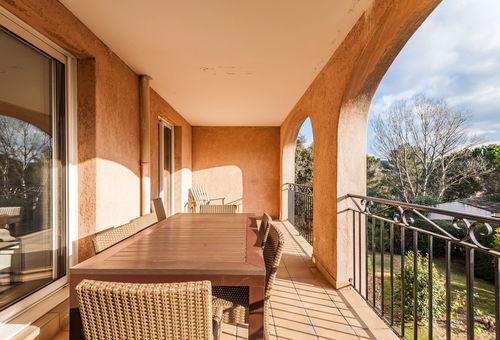 Apartment 2 bedroom Mallemort