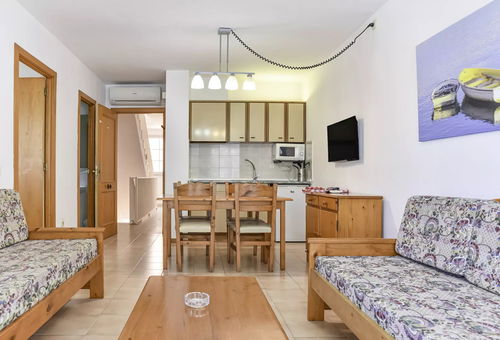 Apartment 2 bedroom Empuriabrava